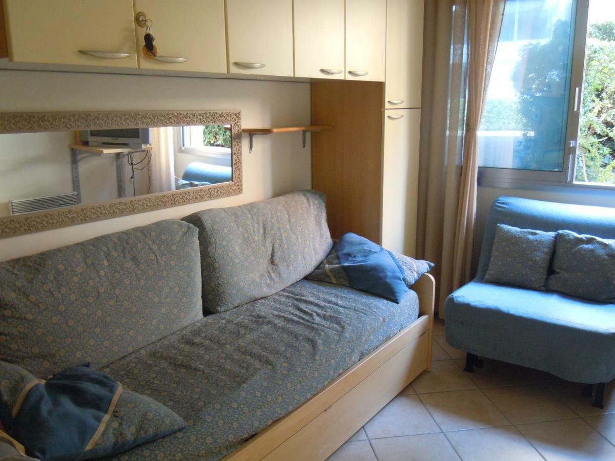 Residence Le Mediterranee Ментона Екстериор снимка