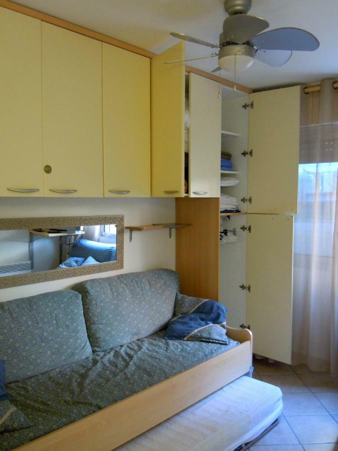 Residence Le Mediterranee Ментона Екстериор снимка
